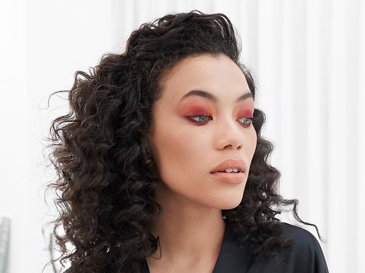 woman-ruby-eye